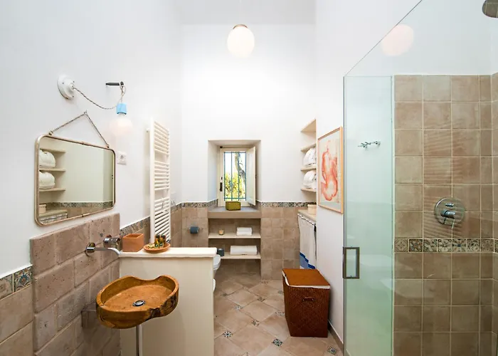 Tozzoli House Apartmán *