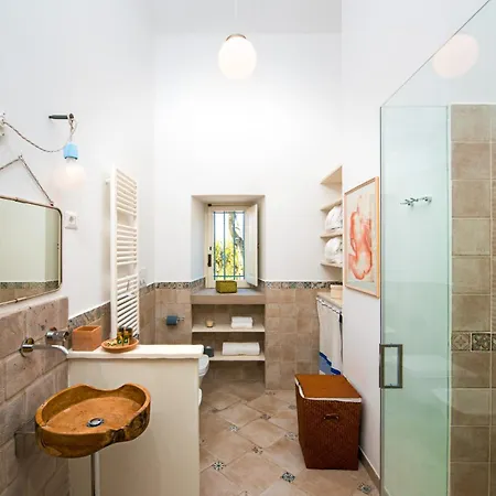 Tozzoli House Apartment *