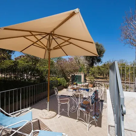Tozzoli House Apartment *