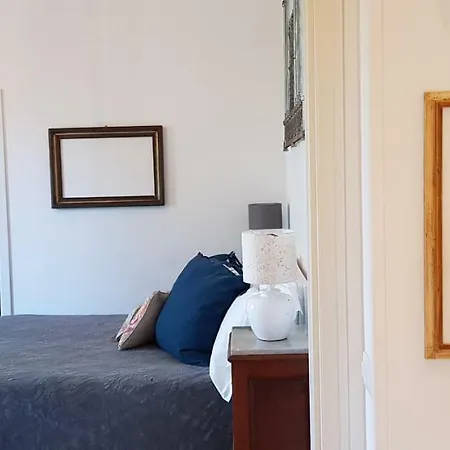 Tozzoli House Apartment *